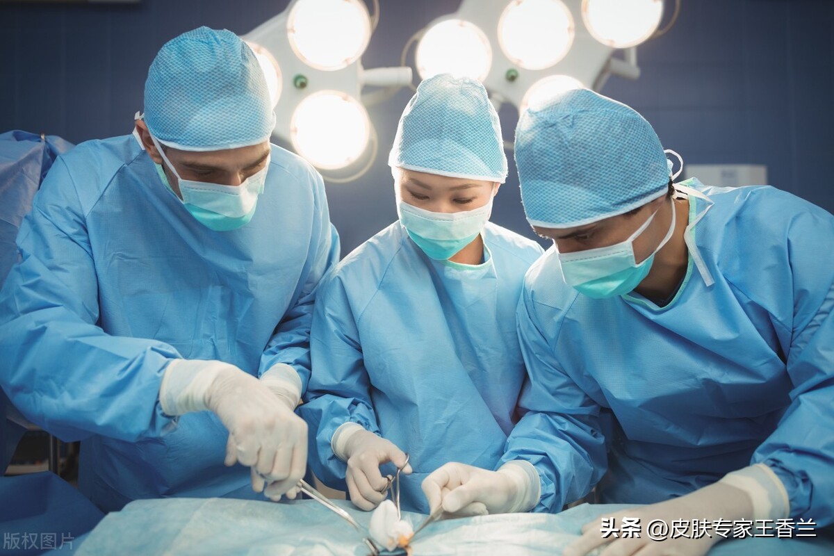 私部长痘痘是什么原因引起的,私部长痘痘用什么方法能解决