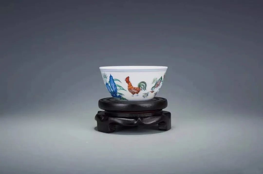 十大捡漏真品瓷器,最近拍卖的十大顶级瓷器是哪些