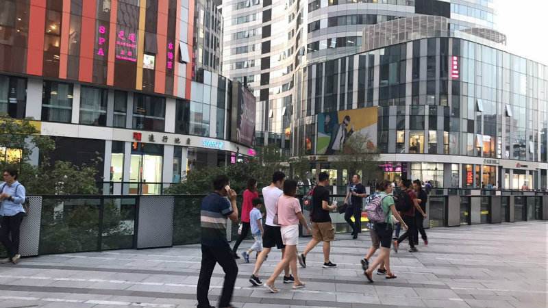 第一狗仔卓伟潘粤明,第一狗仔卓伟