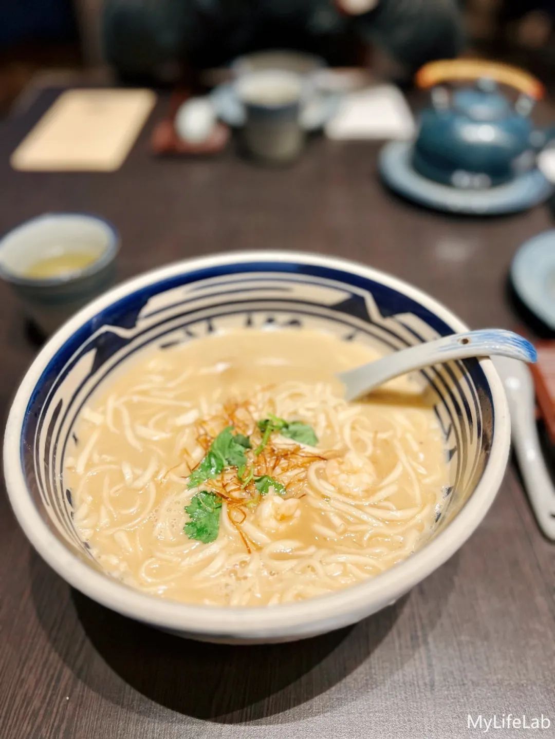 在3000+一晚的酒店吃泡面，澳门半日游耗尽电量...这个春节不一般