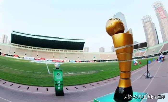 足协杯奖杯掉角,足协杯奖杯被掰坏足协做出回应