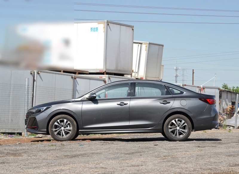 轩逸经典宝来怎么选,轩逸vs宝来哪个更值得买