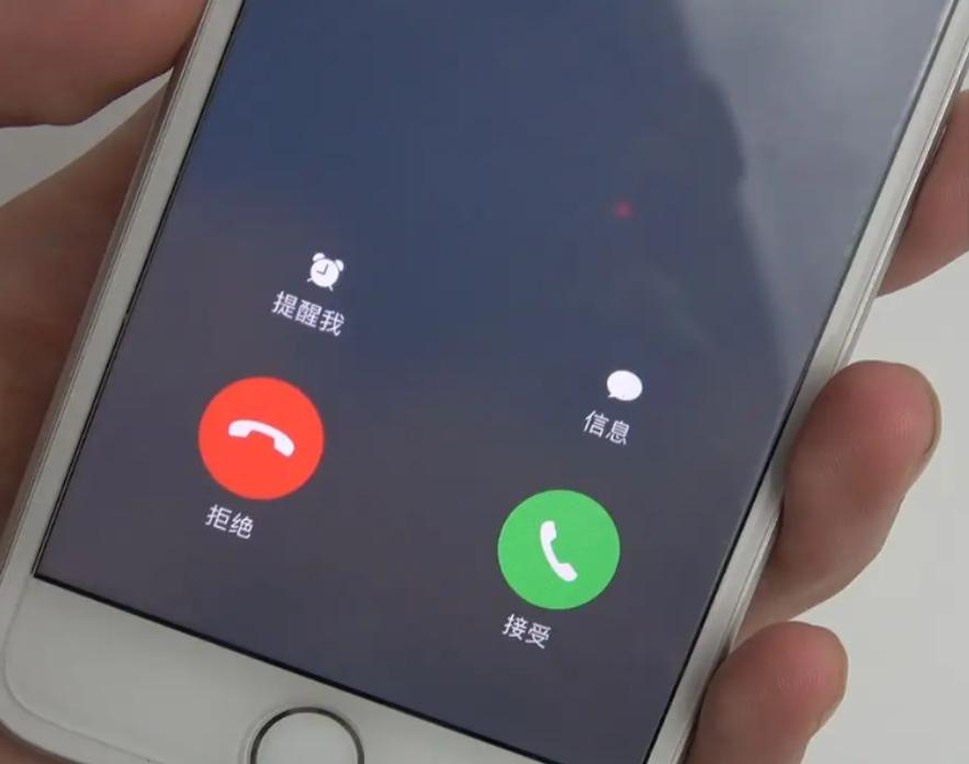 手机电池没电才充还是剩些电就充,手机电量没电再充好不好