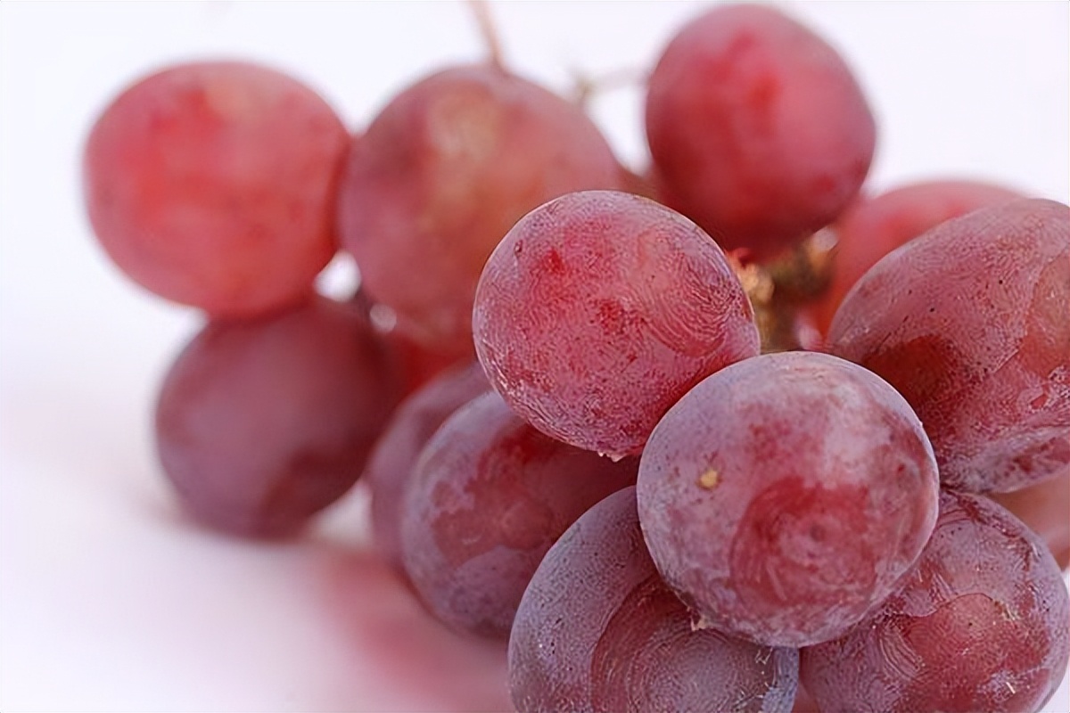 肝脏不好吃什么水果和蔬菜养肝,肝脏不好的人能不能吃甜食