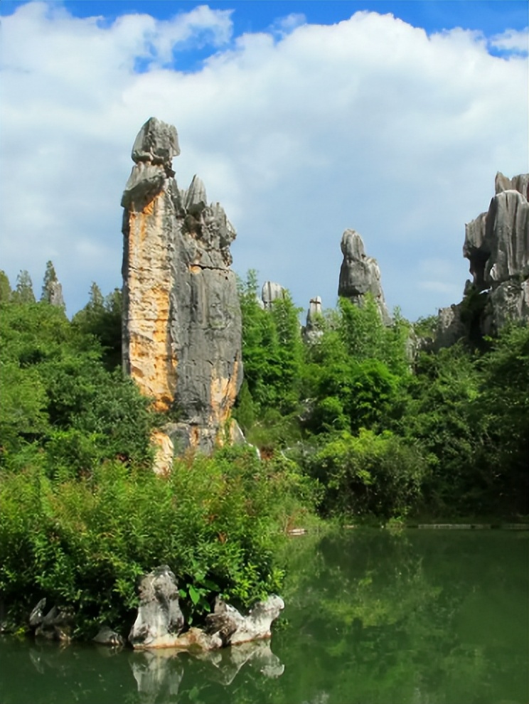 云南昆明繁华的地方,云南昆明必去的几个地方