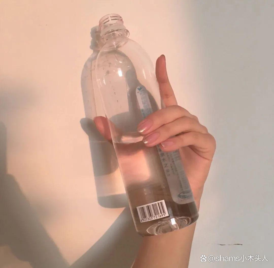 意味深长的伤感文案,破防瞬间文案伤感