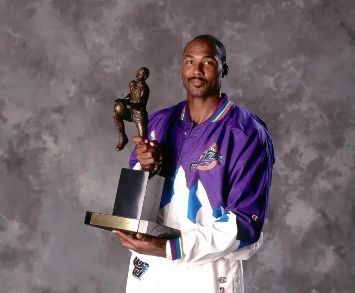 石佛、答案、黑曼巴、邮差…这些耳熟能详的球星外号是怎么来的？