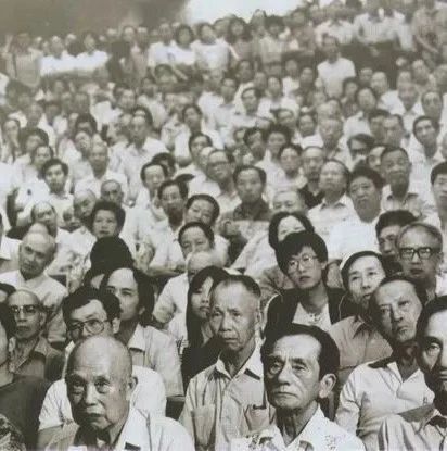 海关查获血液样品带病毒,海关发现行李异象