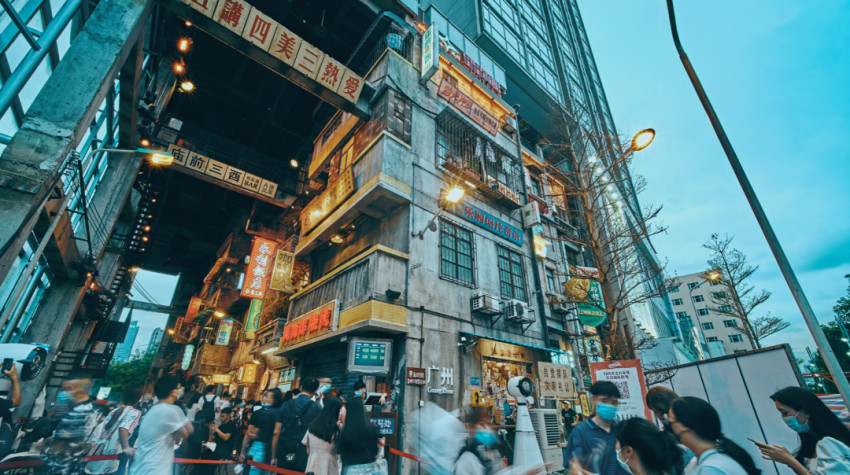 国潮和伪国潮,伪国潮的例子