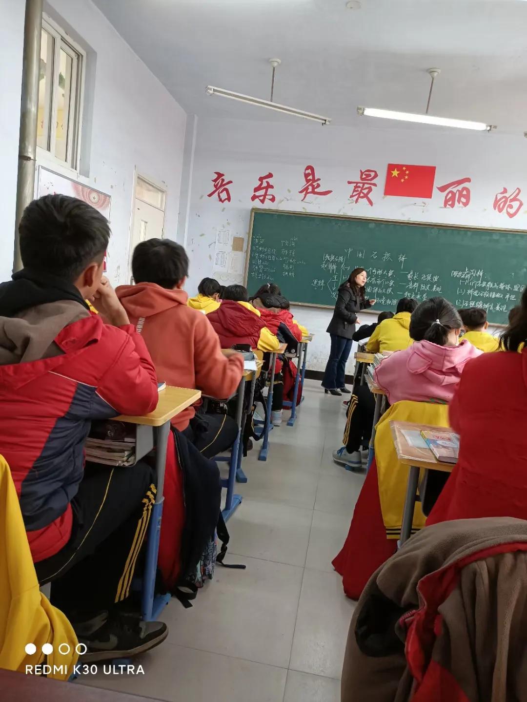 浅谈学校特色课程体系,五年一贯制的学校有什么优势