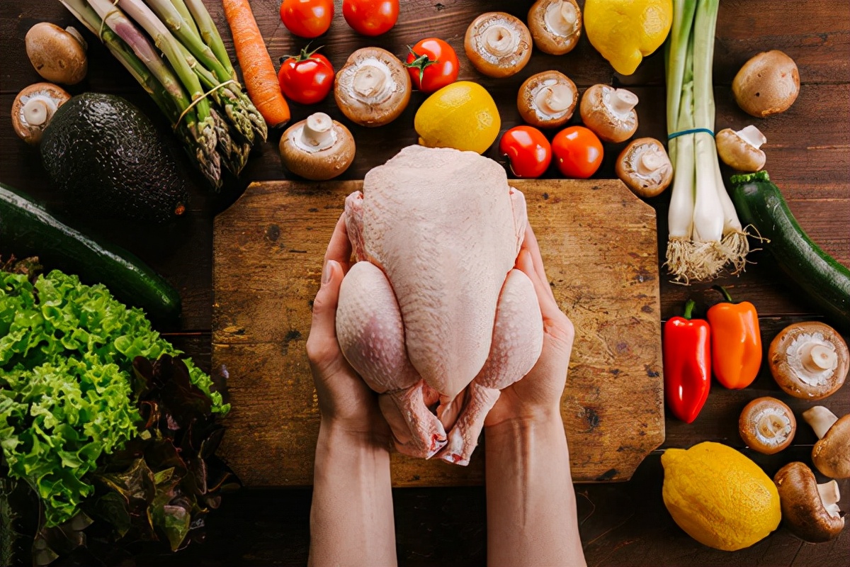 温暖鸡汤面做法,如何做好一碗鸡汤