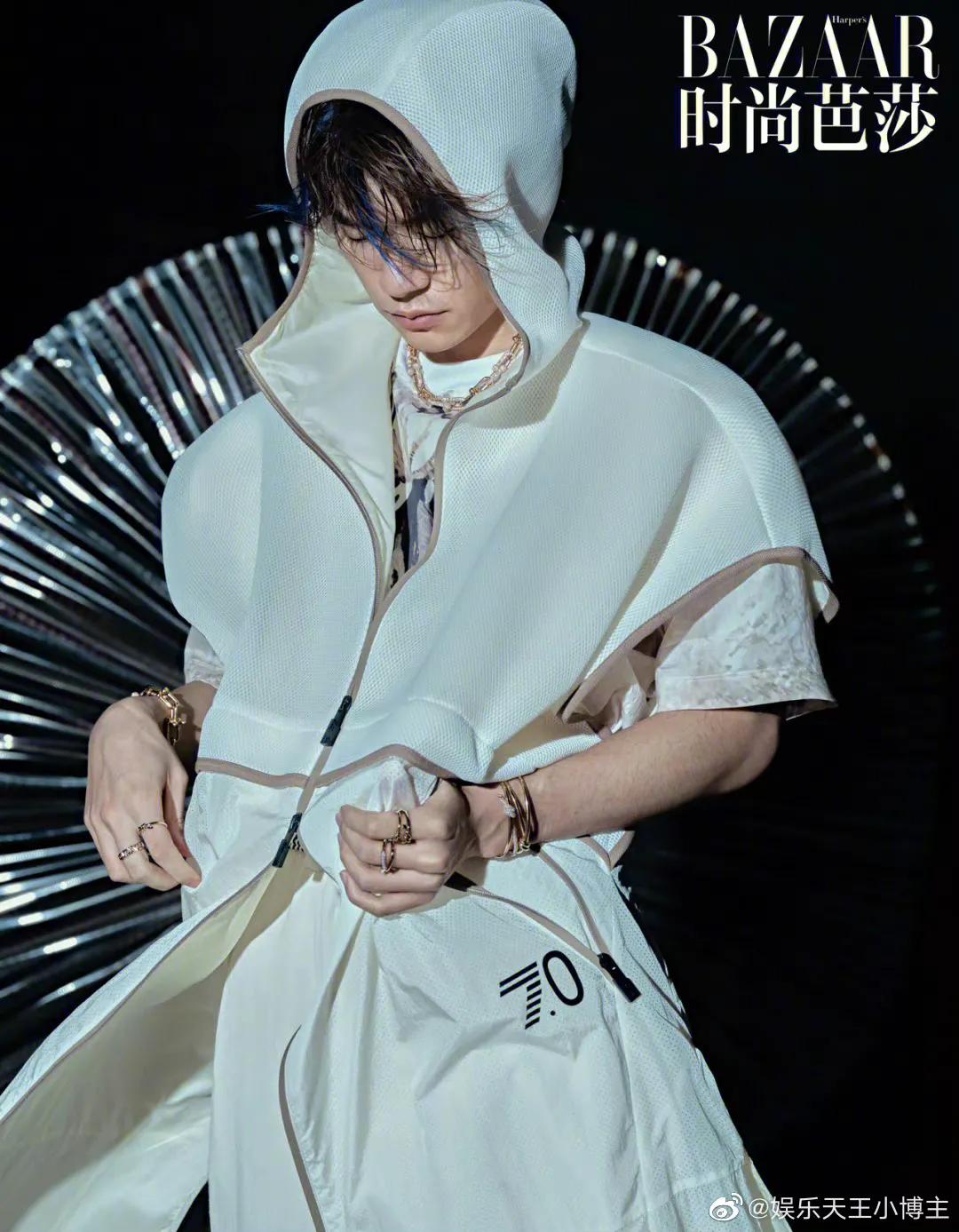 时尚芭莎肖战银发造型高清,肖战登时尚芭莎封面人物