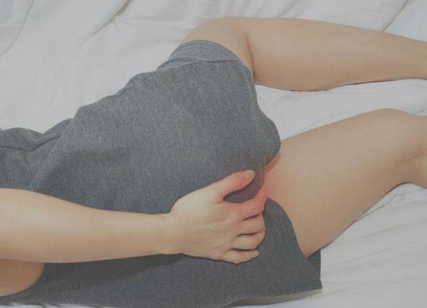 经期流出血条是怎么回事,经期的血是什么