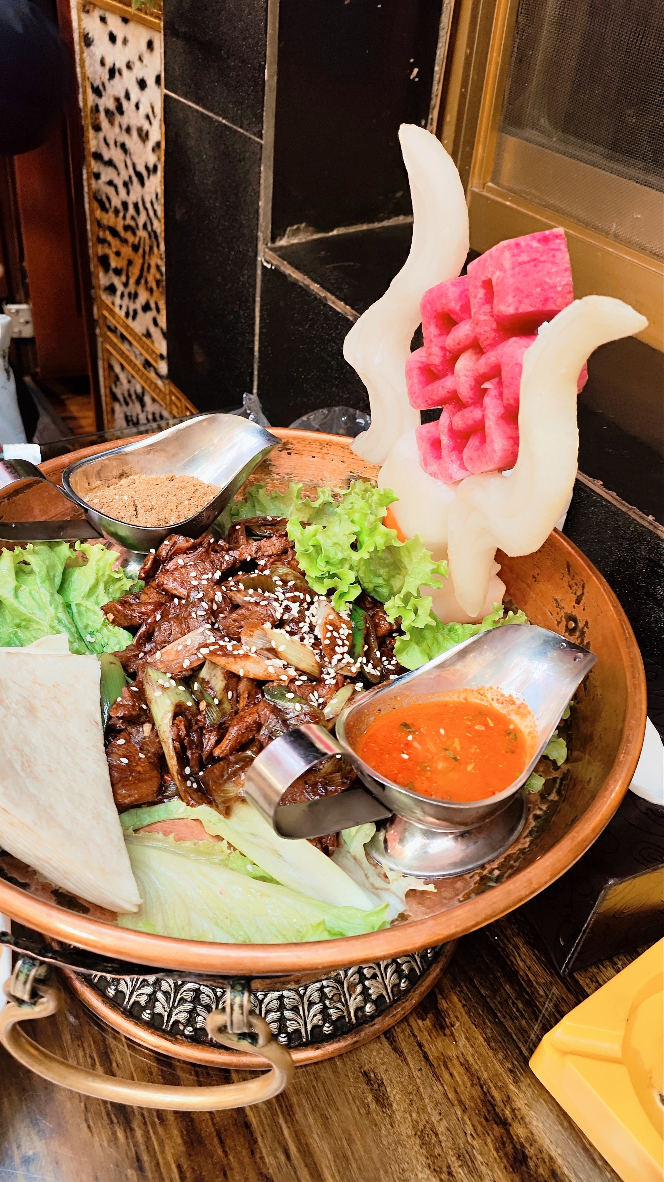 2个人去云南旅游5天多少钱,去北京穷游三天需要多少钱费用