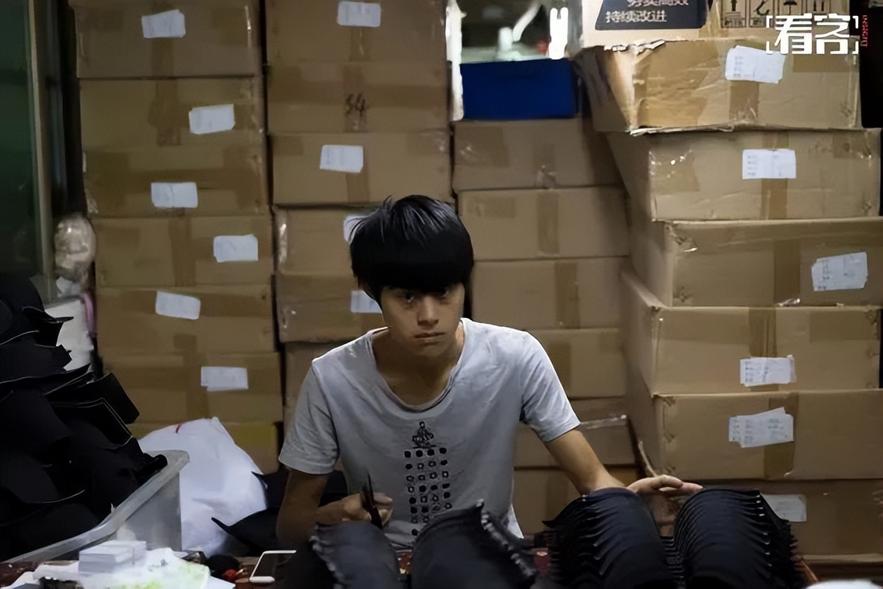 广东省内衣特色小镇,广东生产内衣小镇