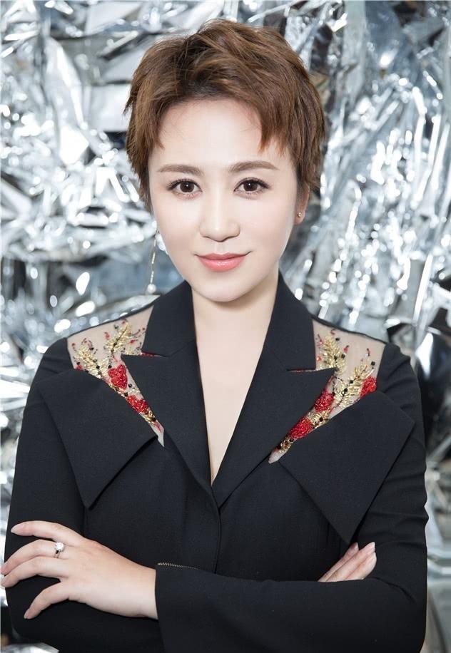 椹附韬潗鍐欑湡鐓х墖,绁炲湥浣垮懡椹附鍐欑湡