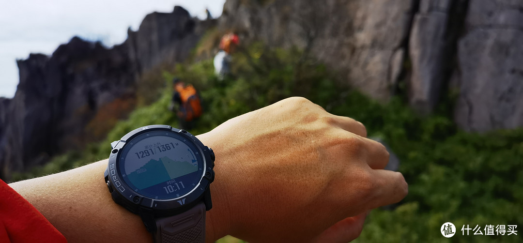 去登山选择哪些装备比较好,北疆徒步雪原必备装备