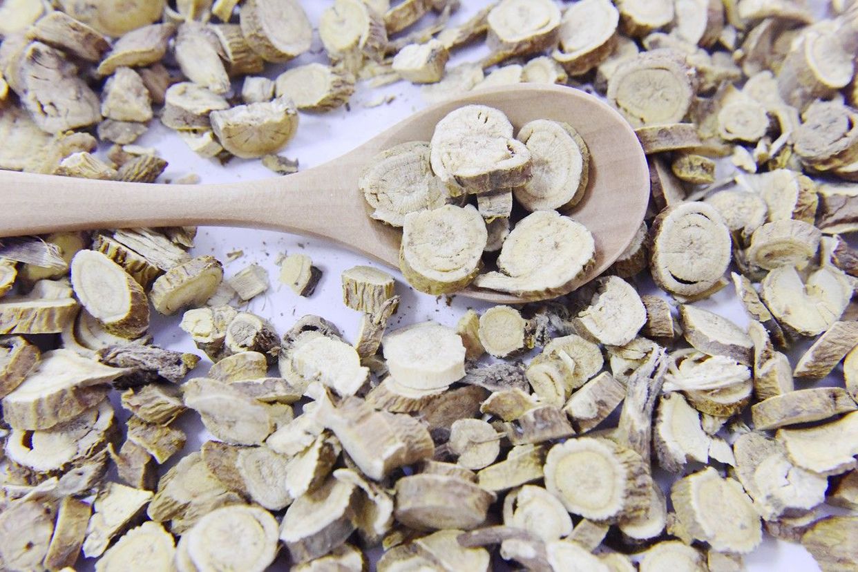 治疗痔疮手术后潮湿瘙痒用的药膏,混合痔术后止痒药膏