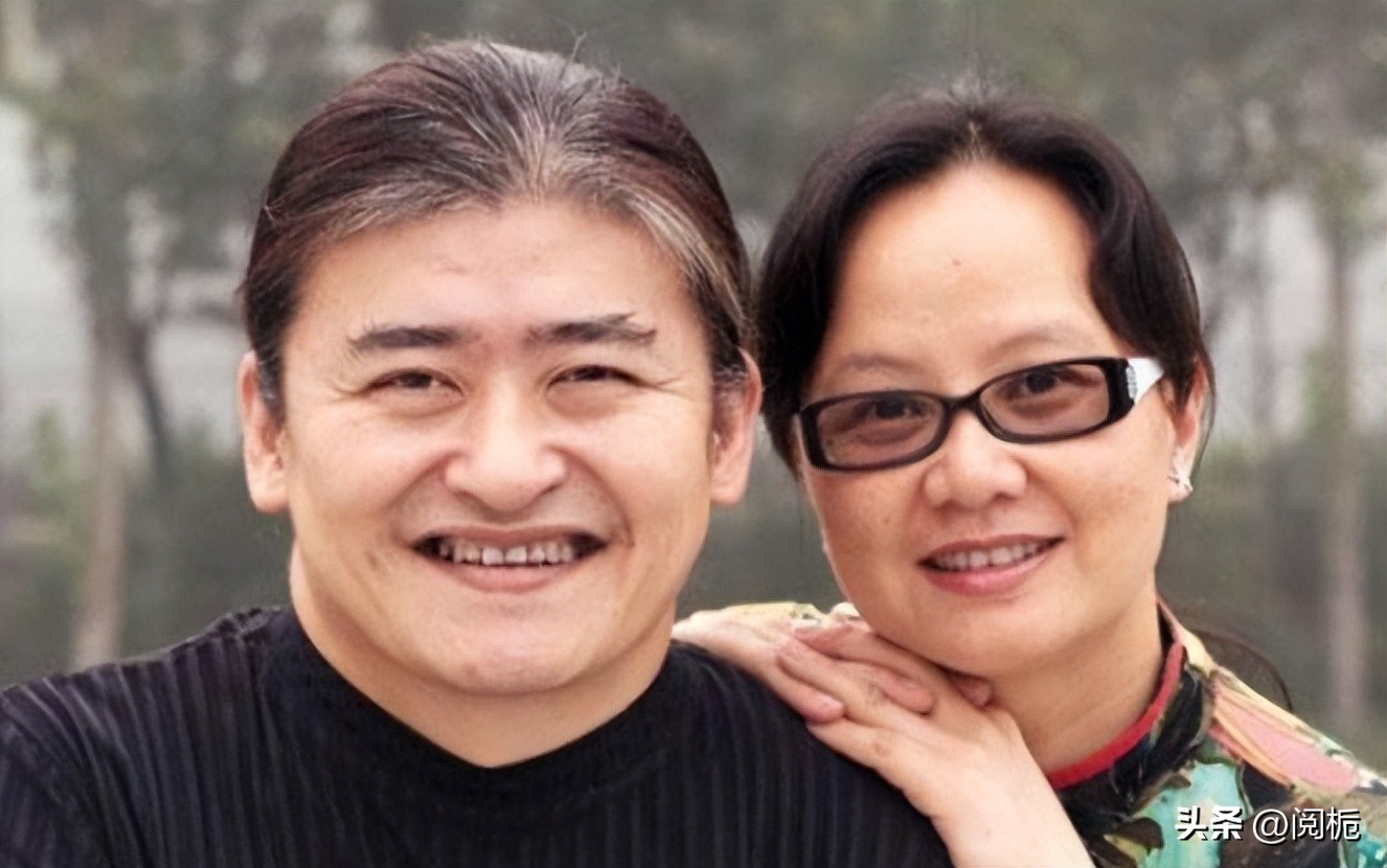 刘欢：偏爱相声却成乐坛大佬，女儿教育成心中遗憾