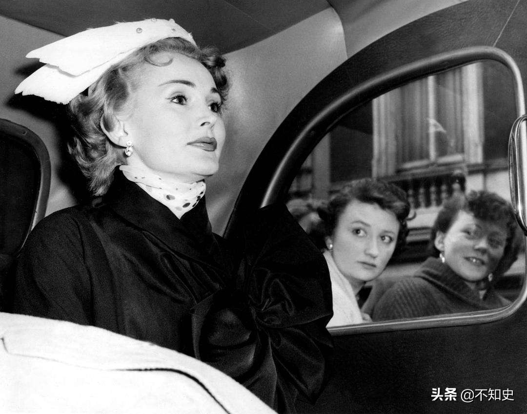 好莱坞著名女星离婚,好莱坞刚离婚的一对金童玉女