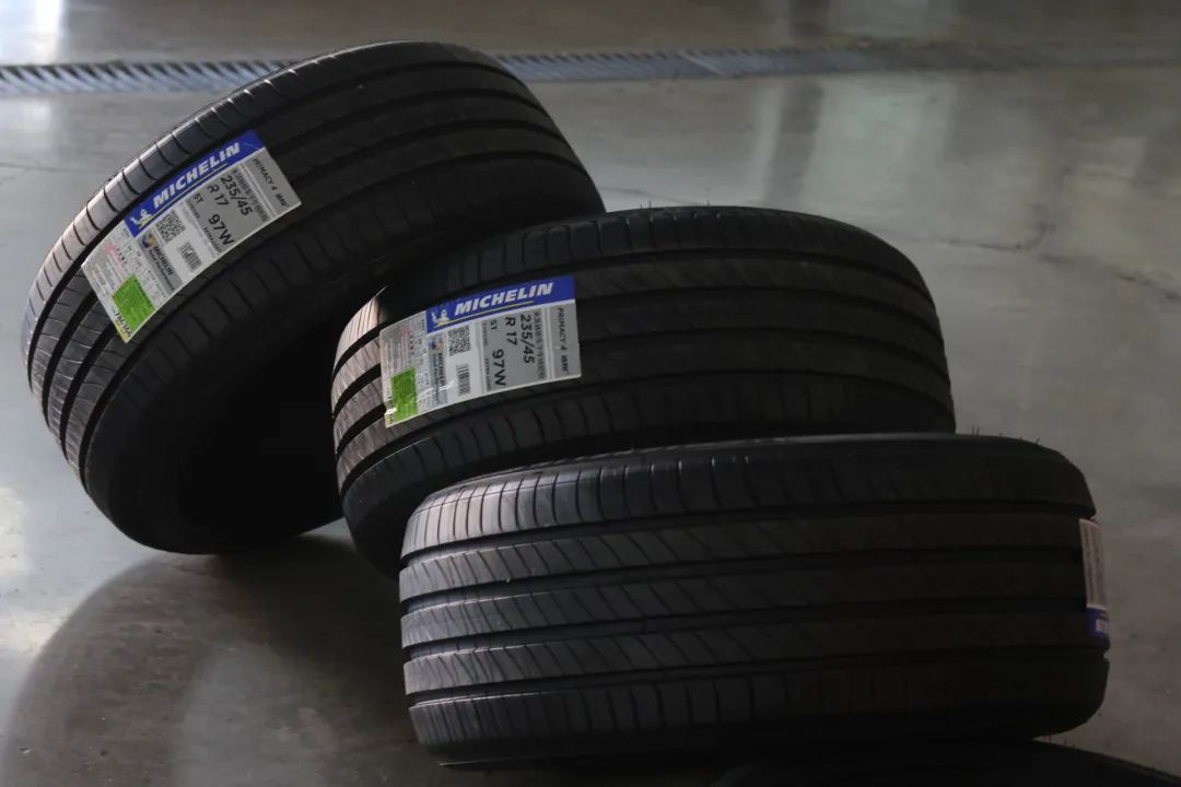 迈腾b7翻新视频成都,大众迈腾b7旧车翻新改造