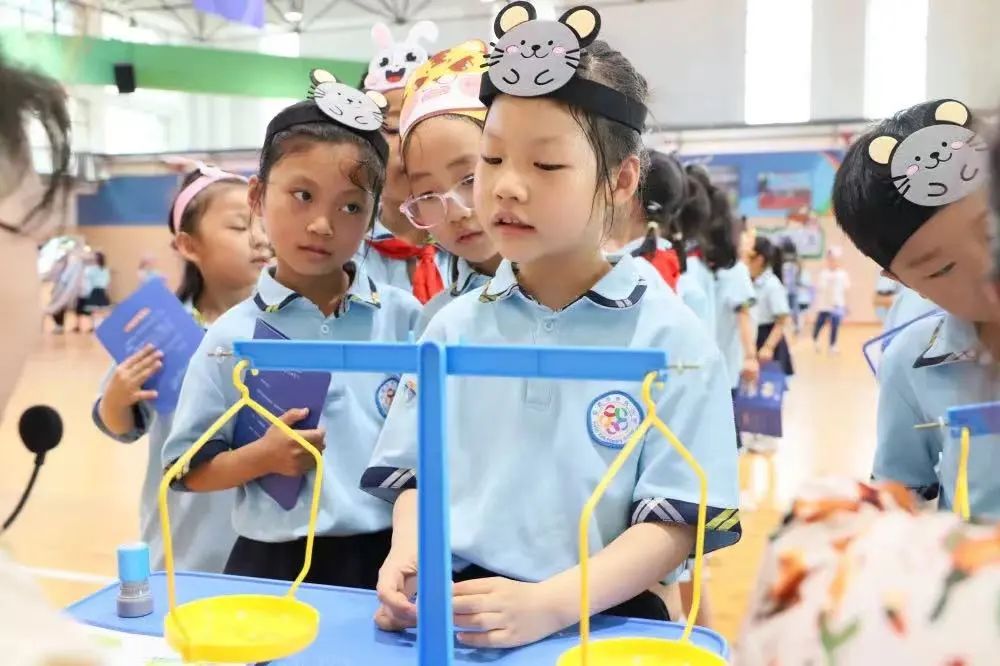 做中测，玩中学——看蜀山娃的“别样”期末考