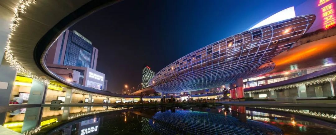 年轻人想在上海创业做什么好,在上海创业准备20万做什么项目好