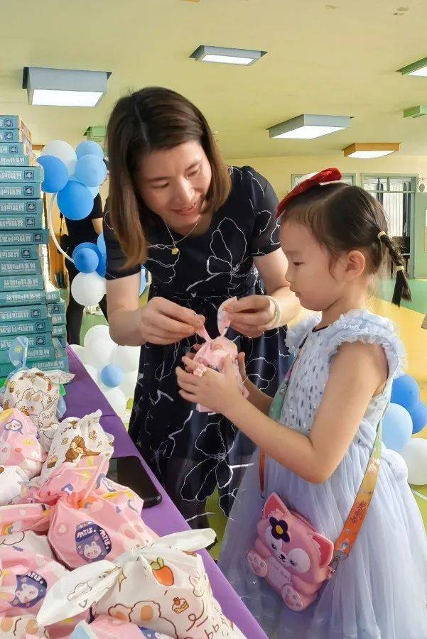 六一城厢幼儿园活动,幼儿园六一游园活动梦想小舞台