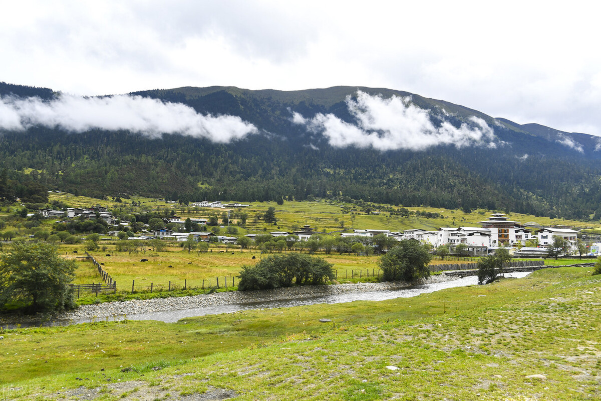 进藏最佳时间现在去西藏穿啥衣服,去西藏大环线穿什么衣服