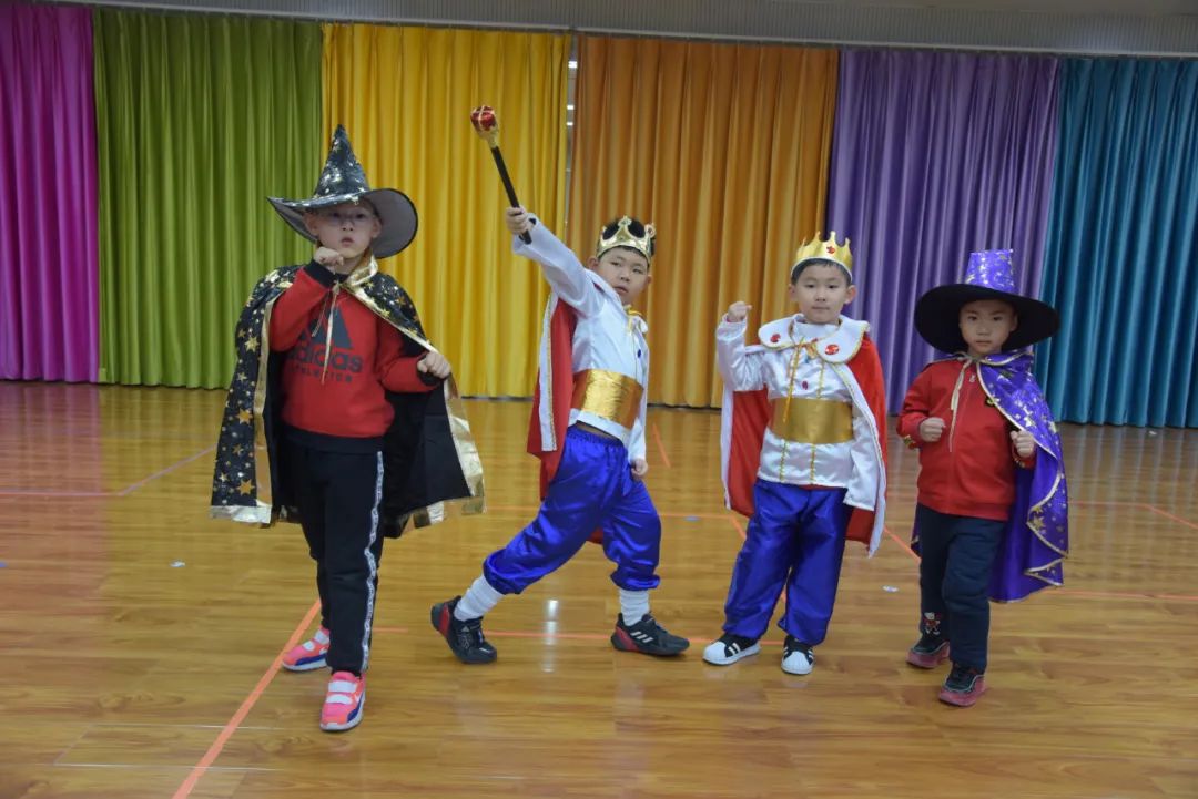 喜报全国巾帼文明岗,荣获全国巾帼文明岗简报