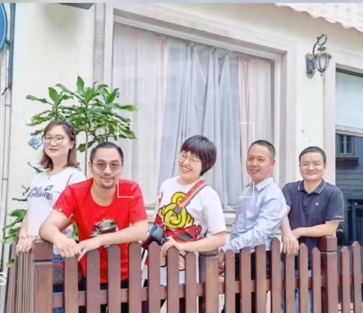 我，乡村医生，两次创业失败，深耕行业20年，如今房车达300台