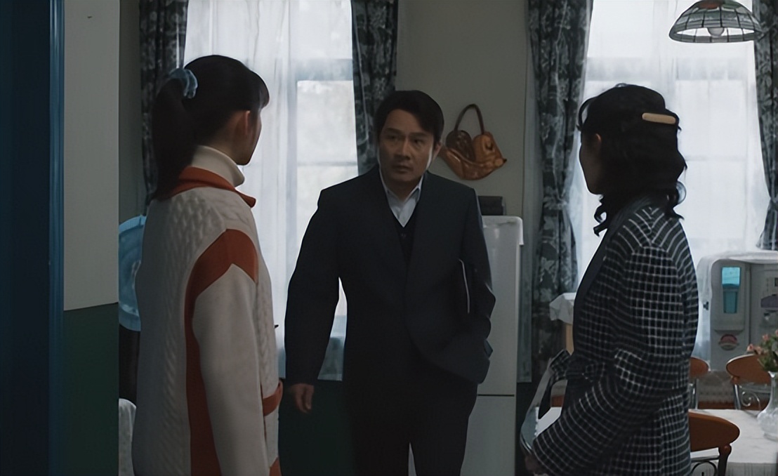 我们的日子：几家人的穿着勾画阶层差异，你穿的衣服就是你的阶层