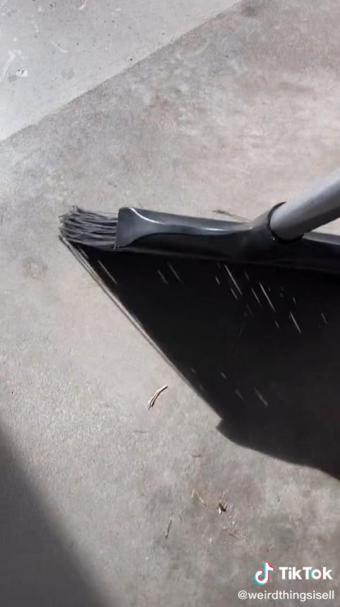 美国女子网售重口垃圾：灰尘脏水，指甲舌苔，真有人高价买？