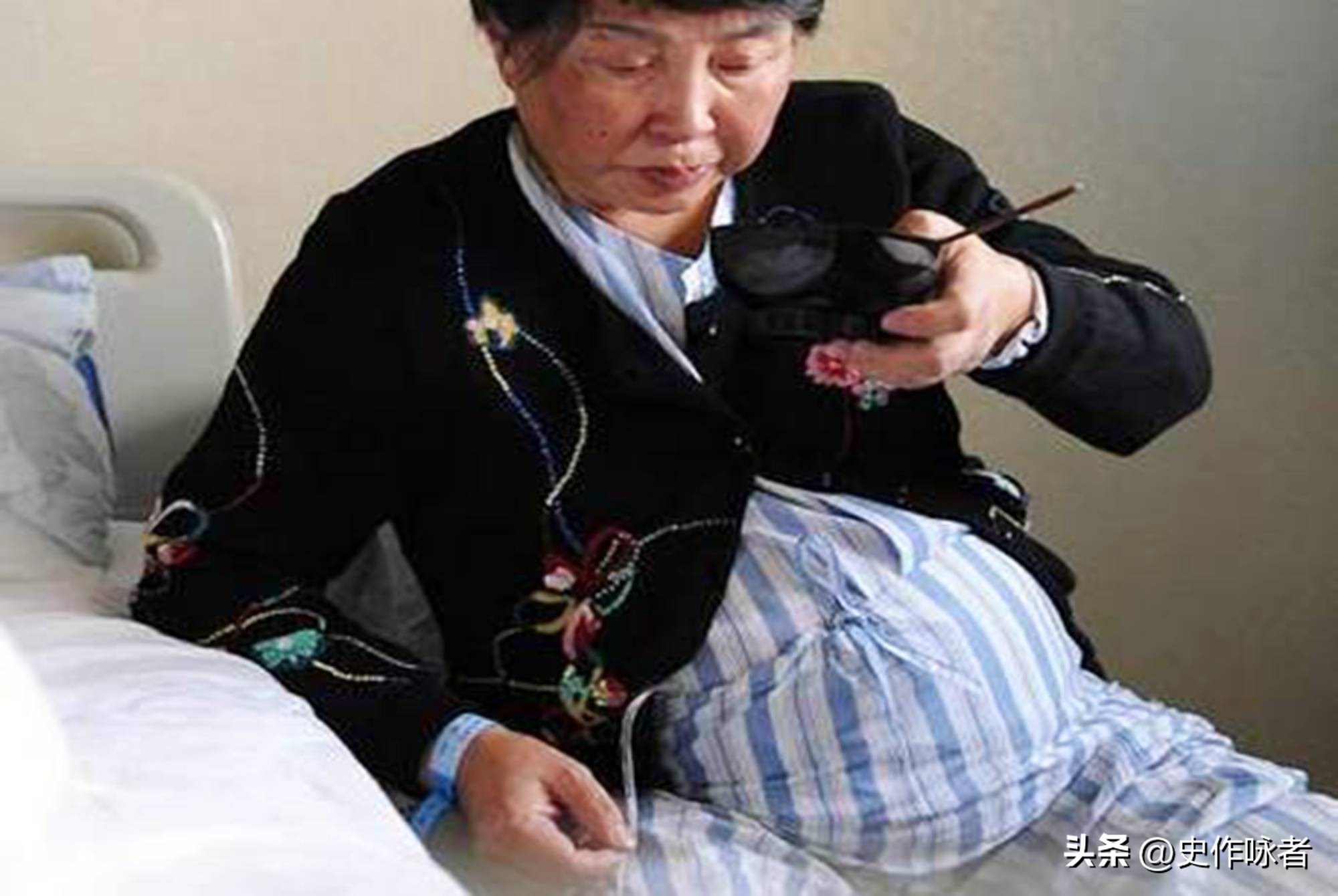 世界纪录女人一次性生孩子多少个,女人一胎最多生几个吉尼斯纪录