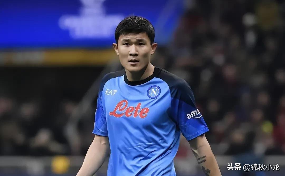 球员做对比吸引读者,不同球员的表现呈现出鲜明的对比