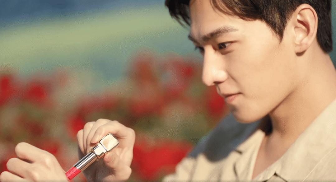 胡茬男口红,胡茬男星