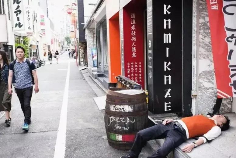 日本酒文化想模仿中国，结果只模仿到了皮毛，从而悲剧了