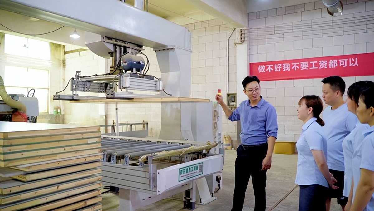 福尚居木门招商,福尚居木门全屋整装