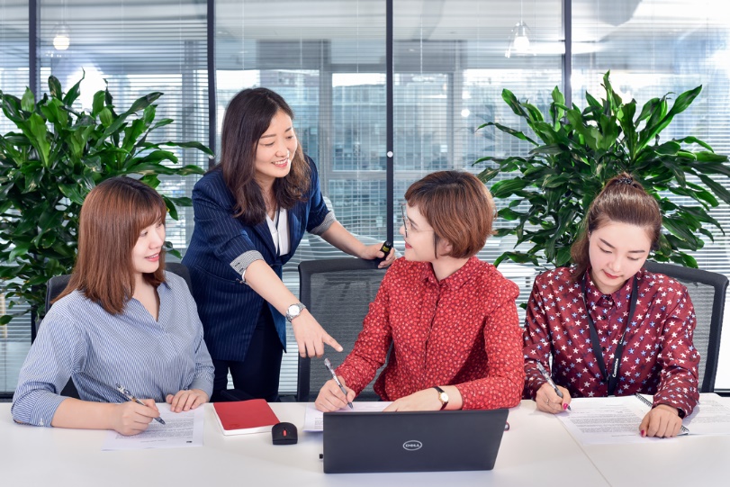 卡车头条：领航金牛王上市多家物流协会建议涨运费