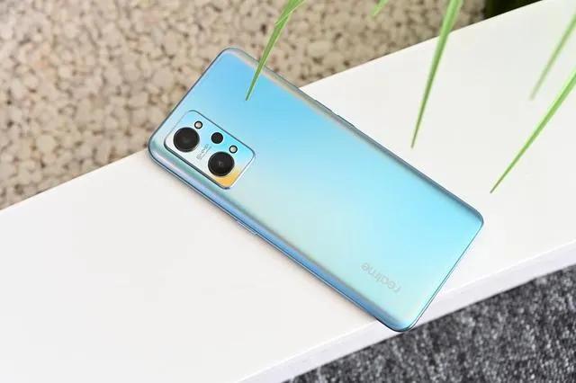 128g内存不够用置换什么手机合适,手机内存12gb变128gb