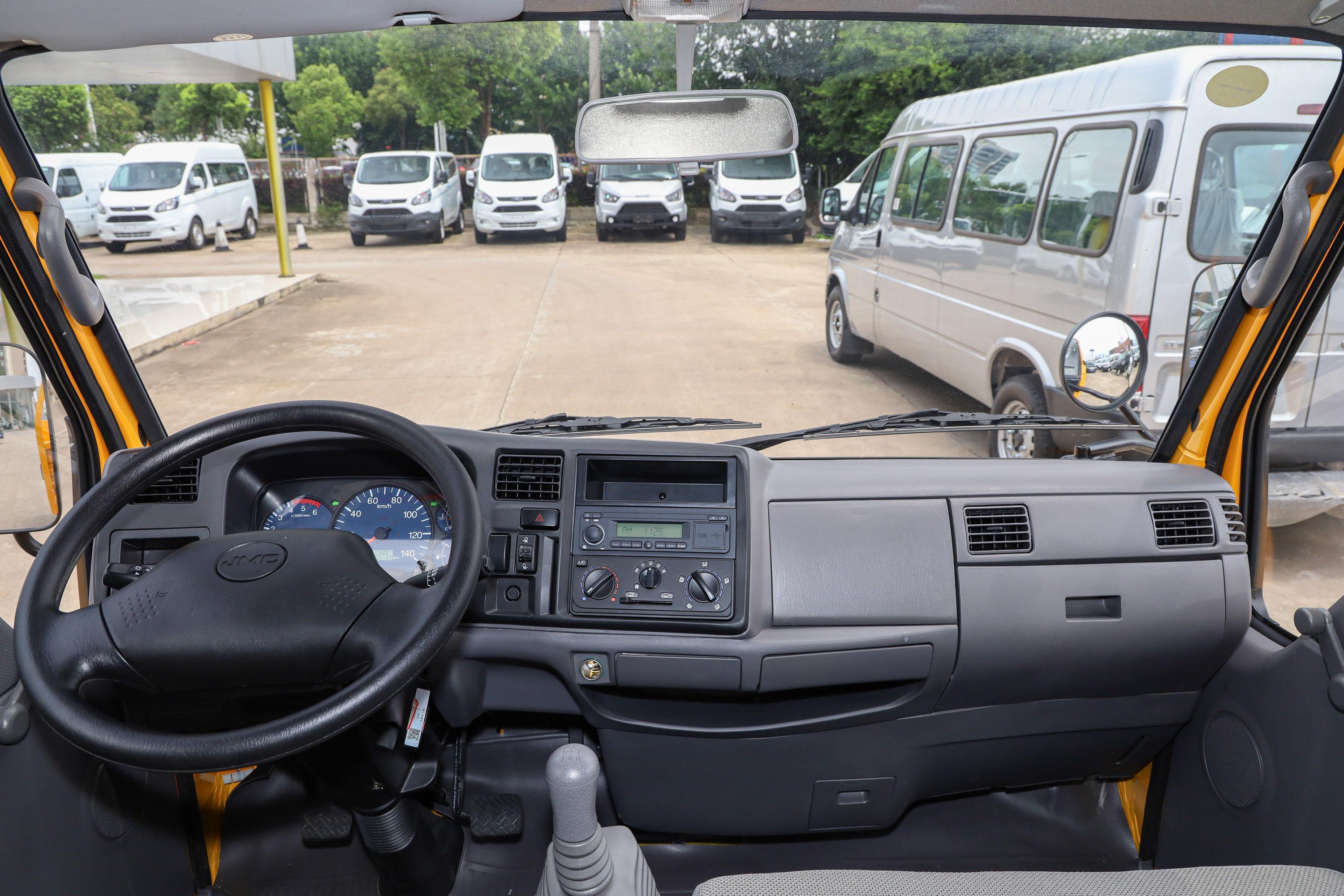 江铃宝典货箱尺寸多少,江铃凯运货箱尺寸