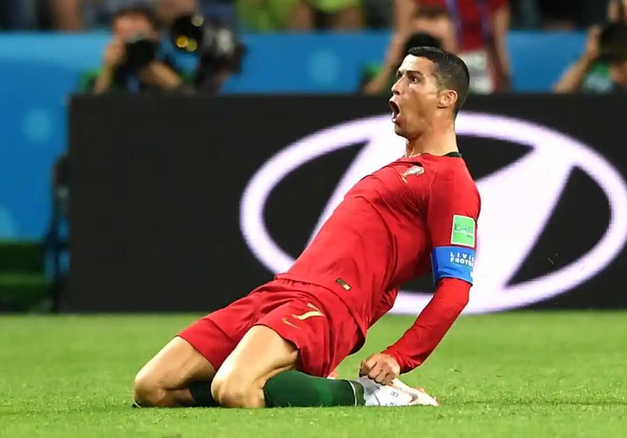 c罗超常发挥助葡萄牙1:0,葡萄牙被偷球后c罗及其队友反应