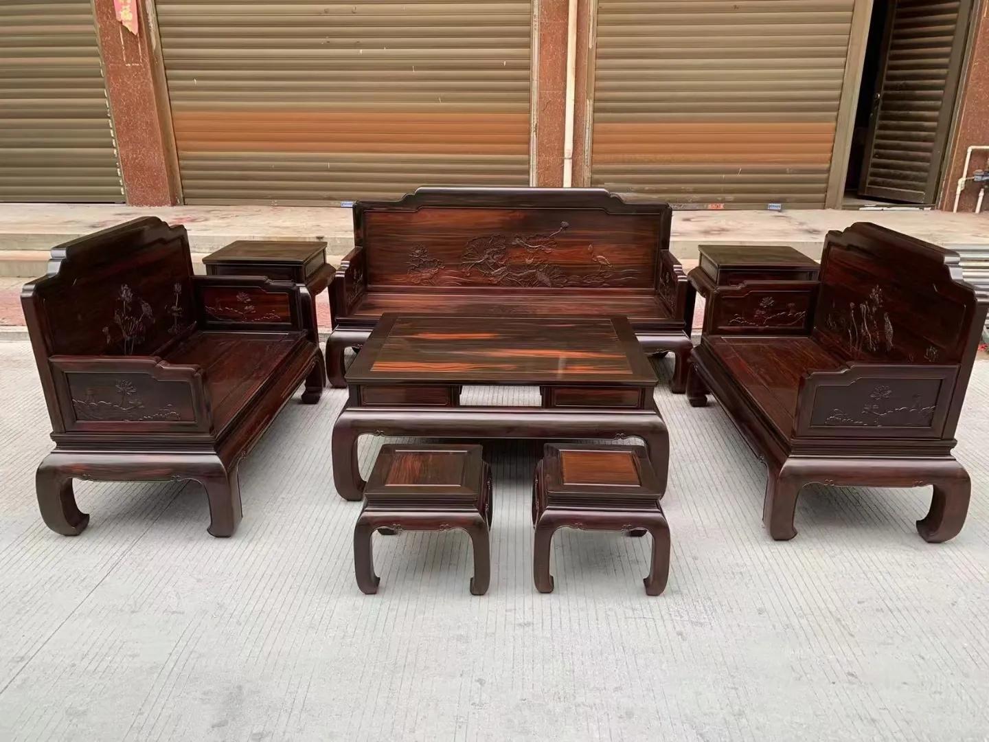 一套好的沙发惊艳一个家,一套好的红木家具多少钱