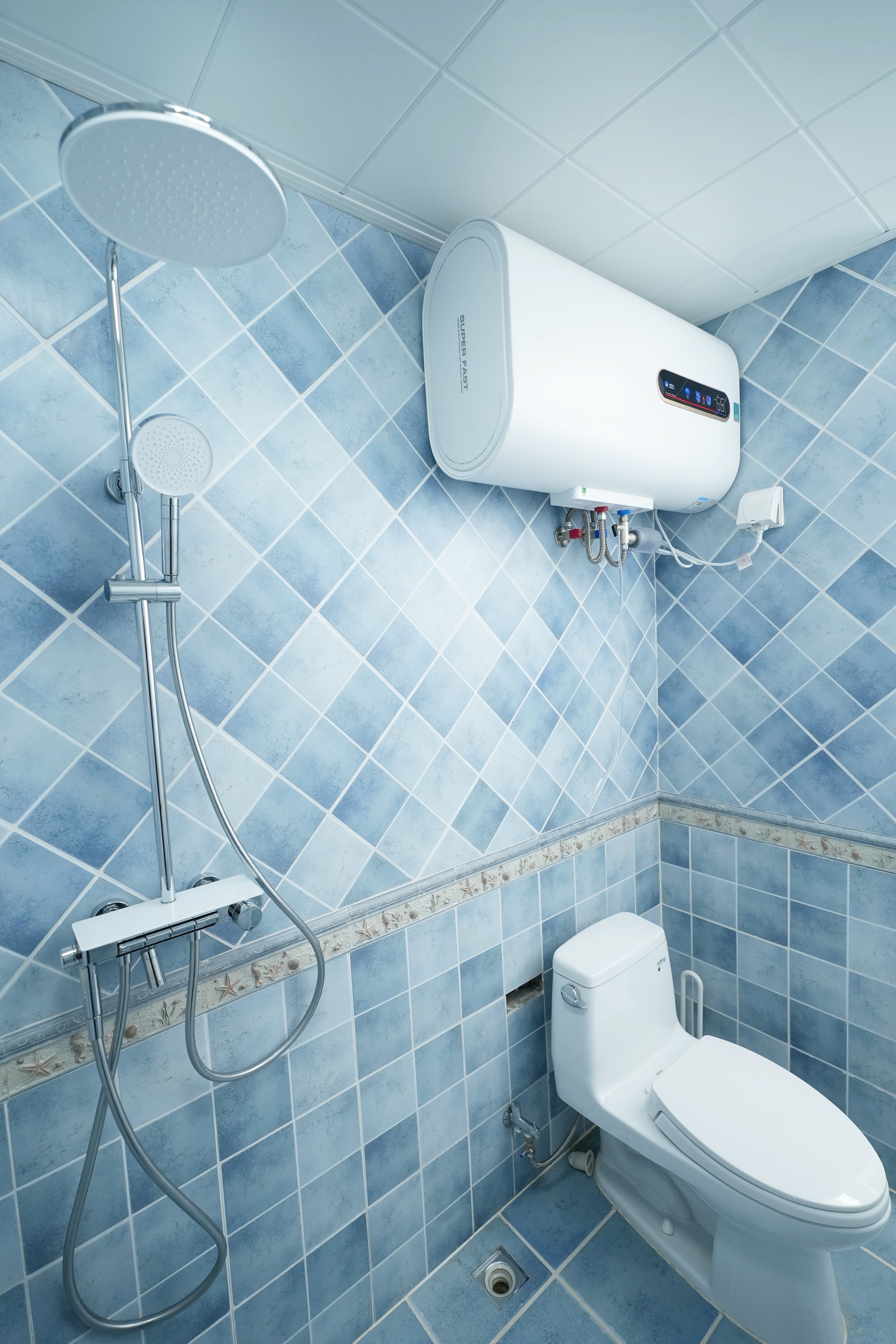 电热水器圆的好还是扁的好,电热水器用圆的好还是扁的好