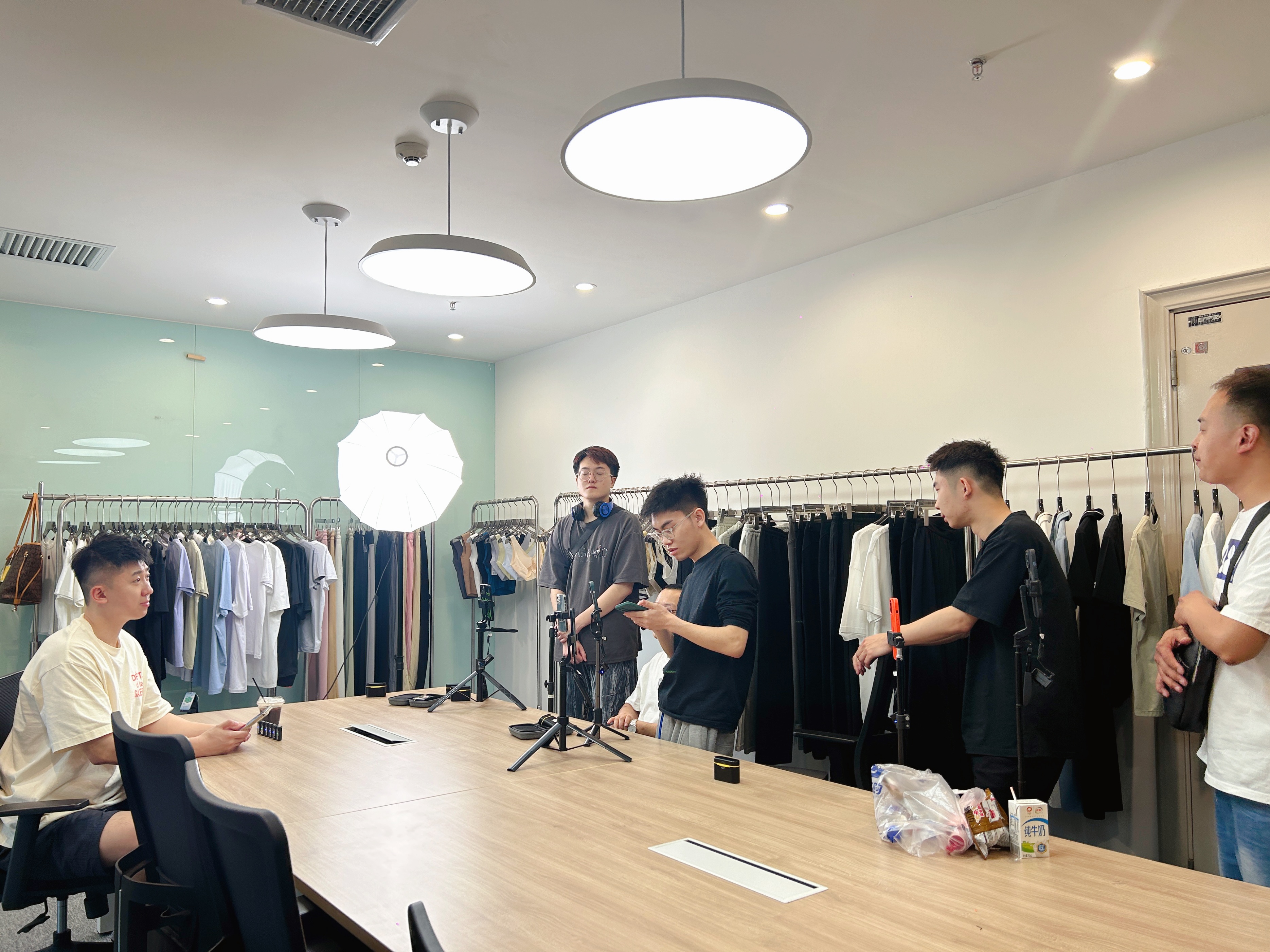 直播销售的现状及发展趋势,直播实体店运营营销