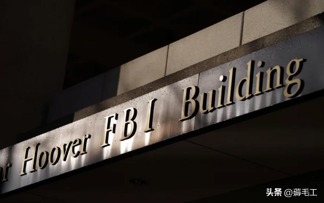 BreachForums所有者及FBI黑客攻击嫌疑人Pompompurin被捕