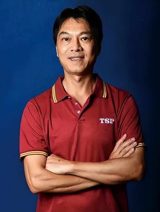 江嘉良吴玉芳全家福,江嘉良吴玉芳续写人生