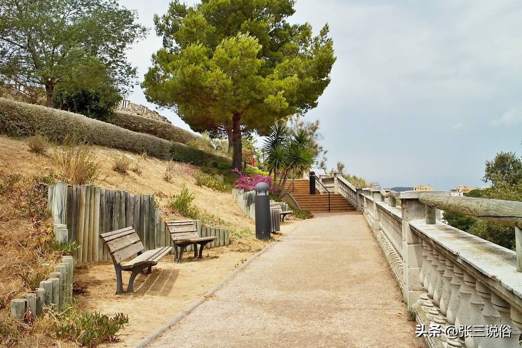 老话说七月十五鬼开门,七月半鬼门开什么意思