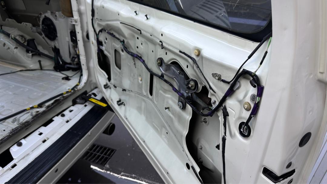 06年丰田霸道汽车翻新全过程,从山西拉回来的车