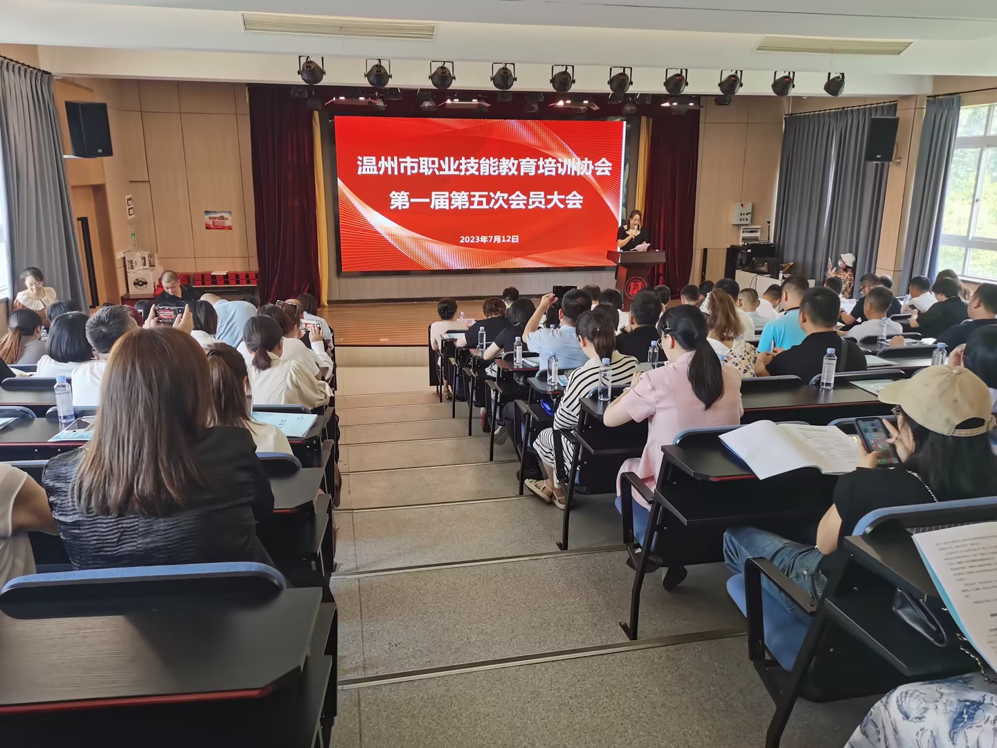 鹿城区春华教育会计培训,春华教育培训学校排名